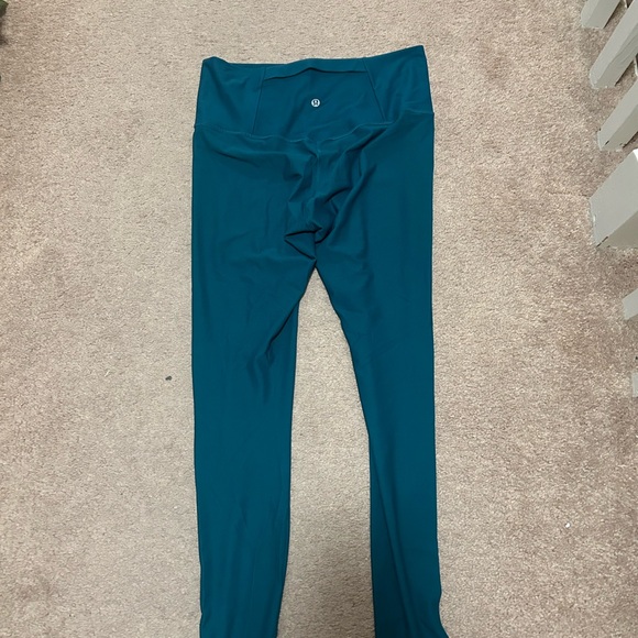 Lululemon Teal High-Waisted leggings - Picture 2 of 3
